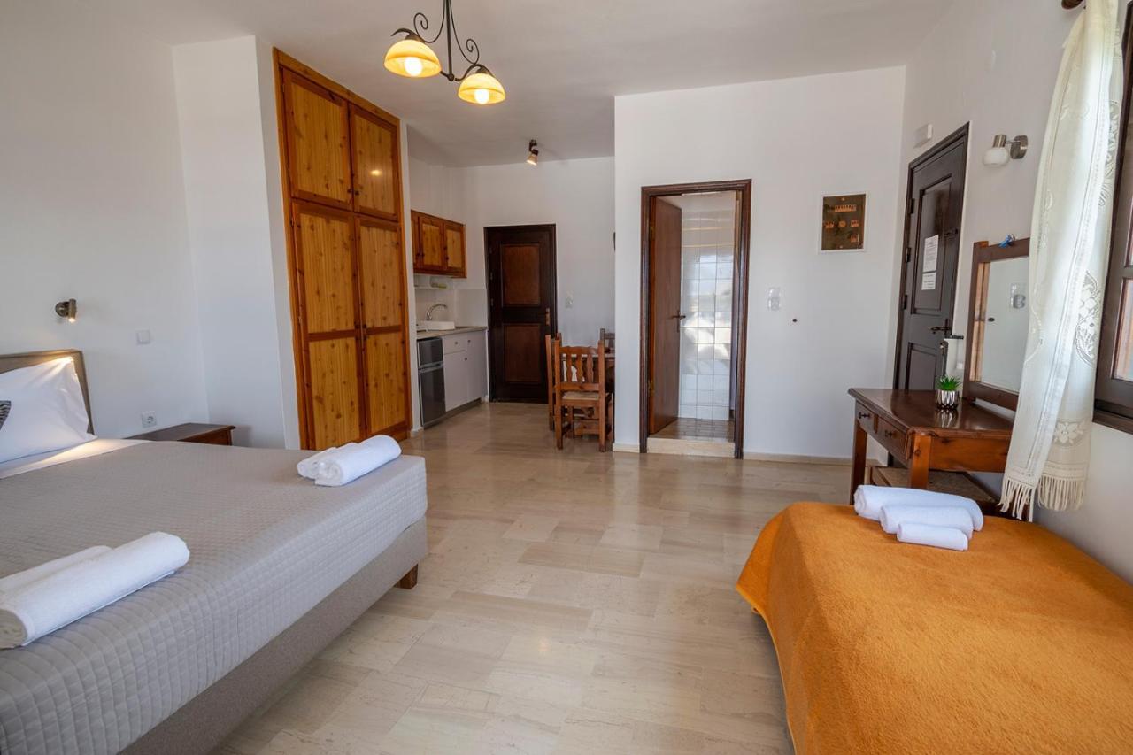 Pelagos Seafront Accommodation - Maria Myrties ภายนอก รูปภาพ