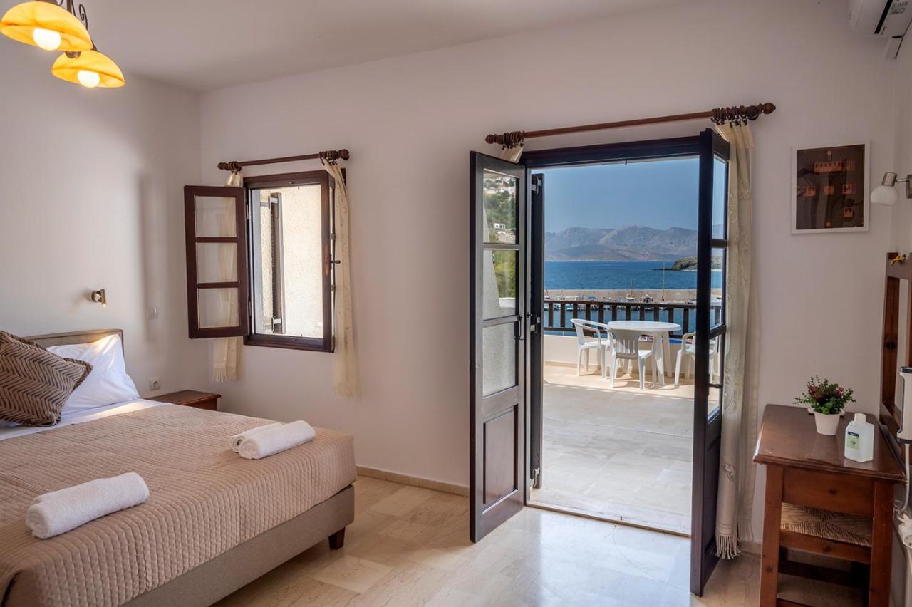 Pelagos Seafront Accommodation - Maria Myrties ภายนอก รูปภาพ