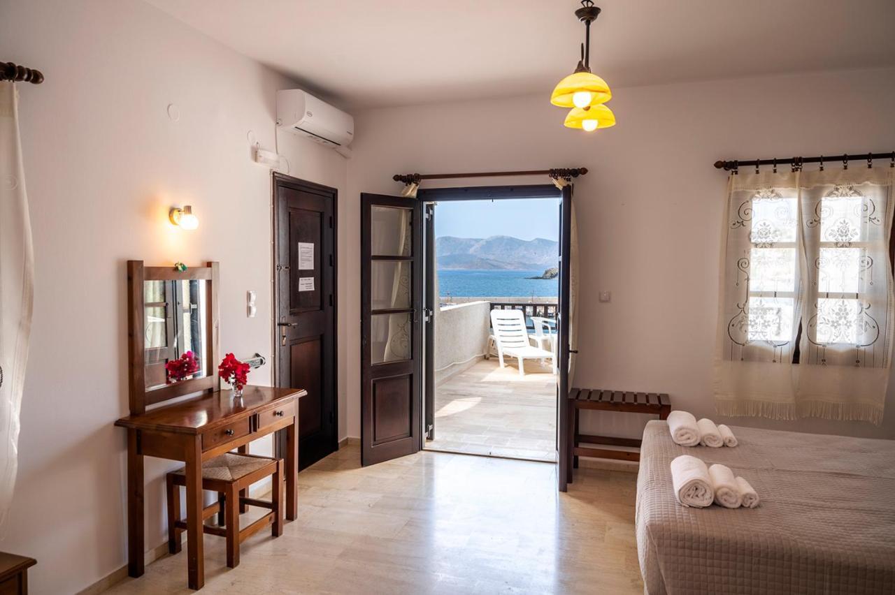 Pelagos Seafront Accommodation - Maria Myrties ภายนอก รูปภาพ